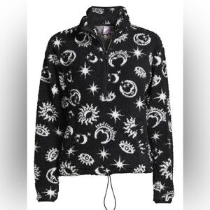 No Boundaries Juniors Plush Pullover